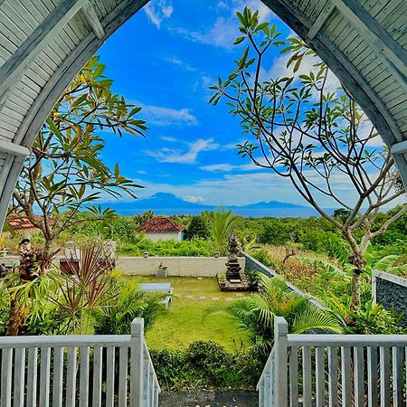 Hotra Hill Cottage Batununggul Exterior foto