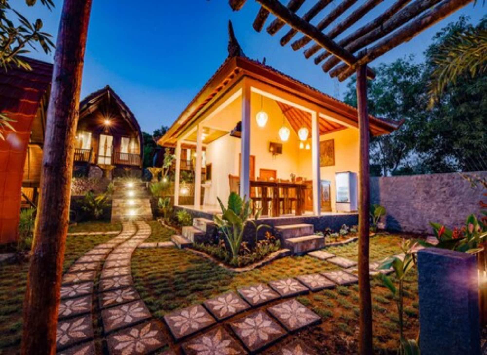 Hotra Hill Cottage Batununggul Exterior foto