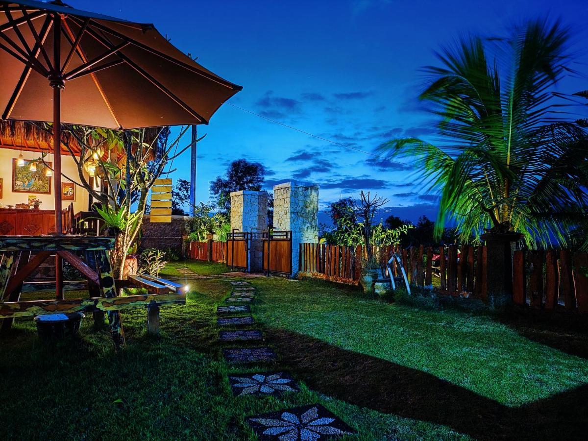 Hotra Hill Cottage Batununggul Exterior foto