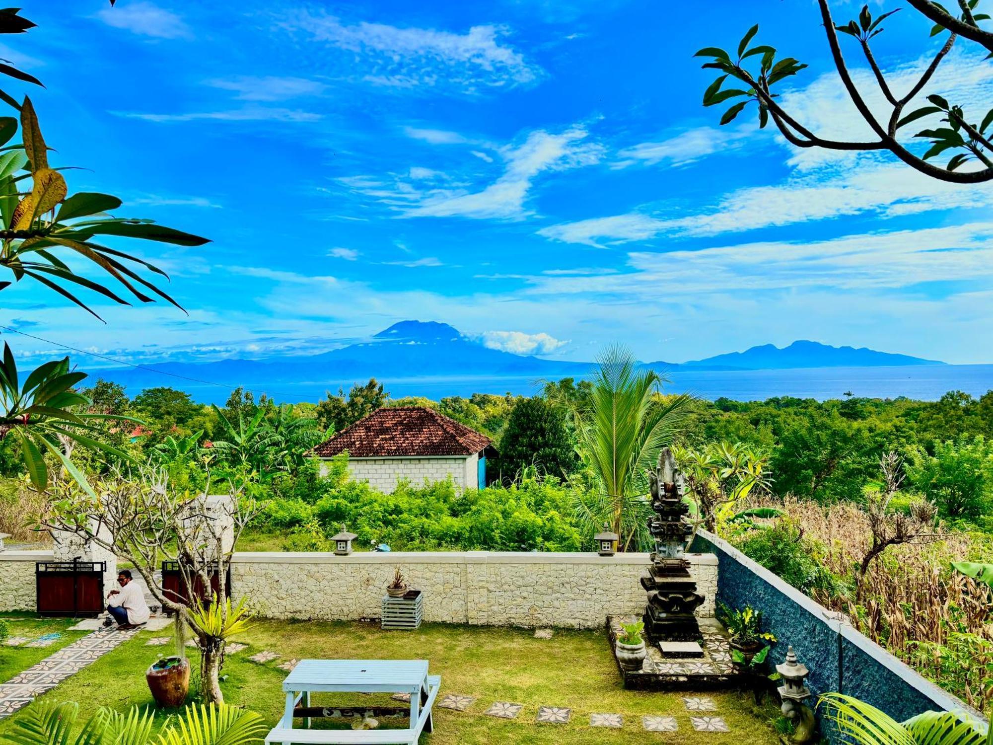 Hotra Hill Cottage Batununggul Exterior foto